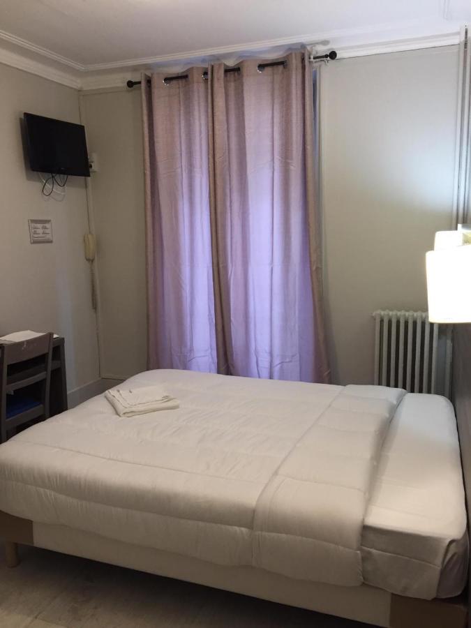 Pax Hotel Parigi Esterno foto