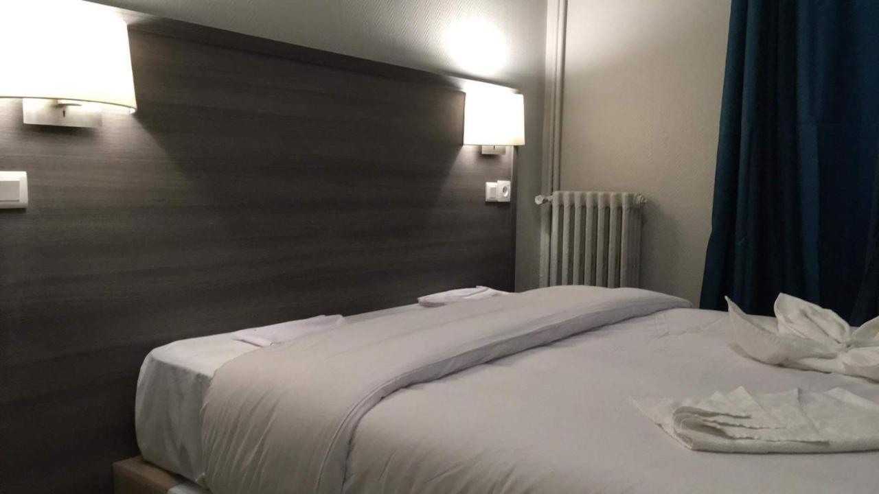 Pax Hotel Parigi Esterno foto