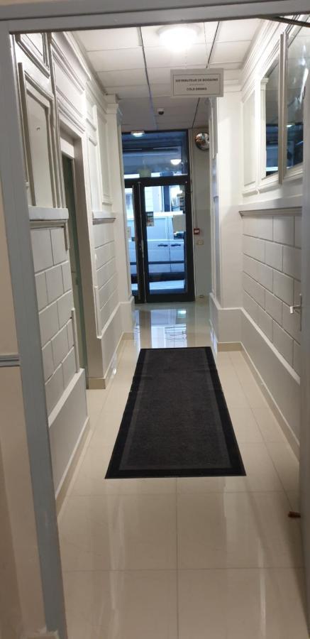 Pax Hotel Parigi Esterno foto